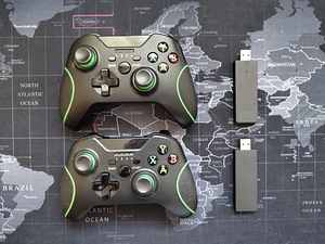 Xbox/Windows juhtmevaba mängupuldid gamepad joystick (1 foto / 3)