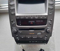 Экран на Lexus is220d-250i