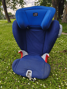 Автокресло Römer 15-36 kg (2 фото из 3)