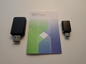USB-adapter traadita CarPlay või Android Auto ühendamiseks (10 foto / 10)