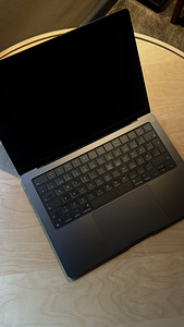 Apple Macbook Pro M4, 16GB, 1TB, 2024, Space Black (2 foto / 2)