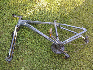 26 tolli MTB aluraam (5 foto / 10)