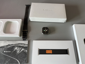 Apple Watch Ultra (49 мм, GPS + Cellular) – оригинал, счёт (5 фото из 10)