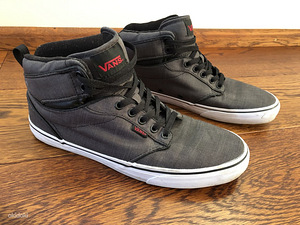 Vans обувь 44 - 2 пары (1 фото из 2)