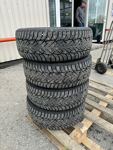 Naastrehvid Bridgestone R16 (1 foto / 6)