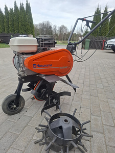 Husqvarna Mullafrees Honda mootoriga uueväärne (1 foto / 8)