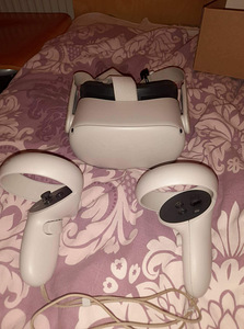 VR peakomplekt Oculus Quest 2 (256 GB) + Touch juhtpuldid (1 foto / 1)