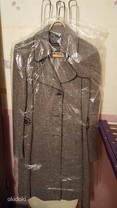 Красивая куртка/пальто, размер 38
