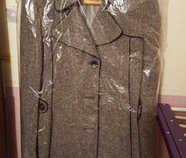 Красивая куртка/пальто, размер 38