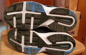 Reebok tossud, suurus 31,5 (2 foto / 2)