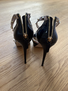Valentino kingad (3 foto / 3)