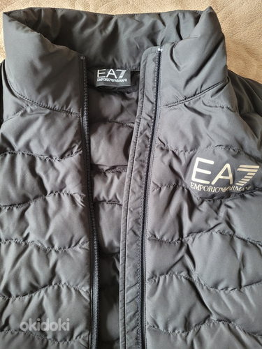 Naiste vest EA7
