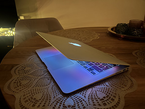 Sülearvuti MacBook Air 13 A1466 2015 (2 foto / 4)