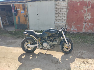 Продам Ducati Monster 750 IE DARK V2 (4 фото из 6)