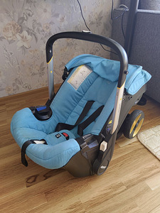 Doona 2 в 1 автокресло / коляска (3 фото из 5)