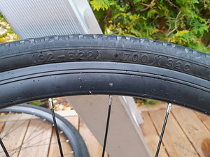 700c 28" Jooksud disc brake Qr kinnitus (2 foto / 3)