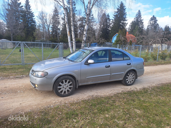 Nissan almera