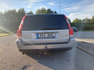 Продам Volvo V70 D5, 2006, 2.4TDI, (7 фото из 11)