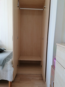 Riidekapp. (2 foto / 2)