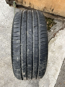 235/45r18 suverehvid (2 foto / 5)