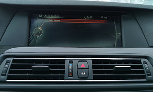 BMW 520d (13 фото из 15)