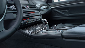 BMW 520d (10 фото из 15)