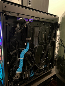 Компьютерный комплект i9-9900K + 2080Ti + Dell Alienware AW3 (5 фото из 5)
