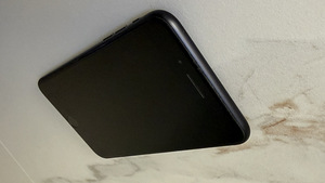 iPhone 7 plus 32gb черный матовый (1 фото из 5)