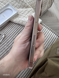iPhone 16 pro 128gb Nagu uus (4 foto / 5)