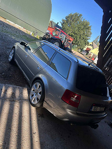 Audi a6 c5 2.5tdi 132kw Quattro (7 foto / 9)