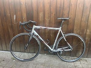 Maanteeratas MBK RD200 (1 foto / 7)