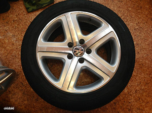 Volkswagen Touareg Atheo диски с шинами R19