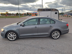 Volkswagen Jetta Sport 1.8 CPRA 125kW (2 foto / 5)