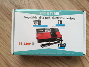 Multifunktsionaalne auto inverter DC12V/24V-DC110V/220V (1 foto / 3)