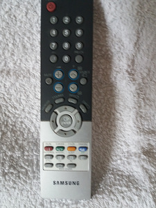 Samsung LE26R51BX/XE (4 foto / 4)