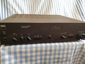 NAD3240PE Stereo Amplifier. Kriuksuv potentsiomeetr.Na (1 foto / 5)