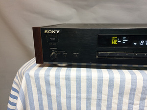 Sony S707ES FM Stereo tuner. (3 foto / 6)