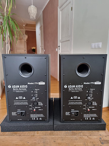 Adam Audio T7V aktiivkõlarid-monitorid 2tk (3 foto / 3)