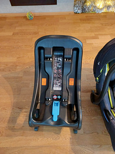 Joie turvahäll koos alusega 0-13 kg (7 foto / 9)