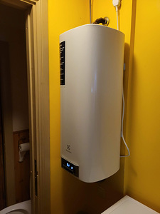 Boiler Electrolux Formax DL 50l (1 foto / 2)