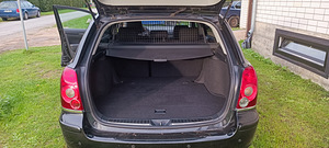 M: Toyota Avensis 2.2d (6 foto / 6)