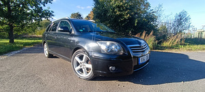 M: Toyota Avensis 2007 2.2d (2 foto / 6)