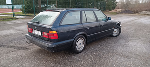 M:BMW 520i 1996 (3 foto / 6)