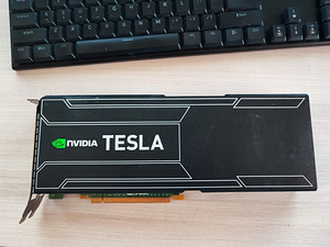 MSI GeForce GTX 770 ja NVIDIA Tesla K20x (2 foto / 5)