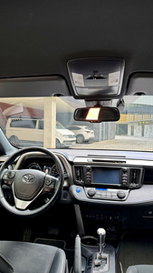 Toyota RAV4 2.5 114kW (12 foto / 13)