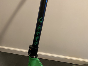 Трюковый самокат Longway Scooter (3 фото из 3)