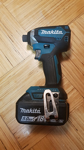 Makita DTD153 koos 5ah akuga (1 foto / 3)