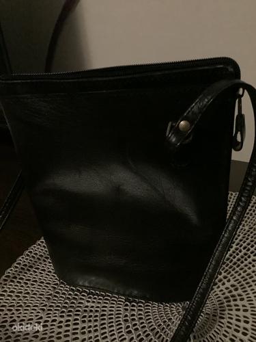 Маленькая черная сумка (фото #2)