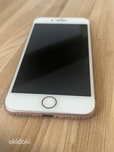 iPhone 8 64 золотой (фото #1)