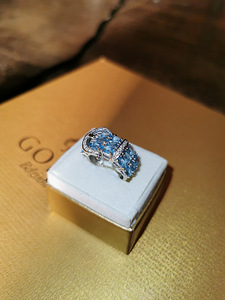 Кольцо, белое золото 585, бриллианты и топаз.